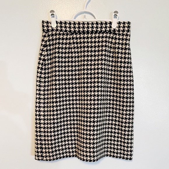 Vintage houndstooth pencil skirt - Picture 4 of 8